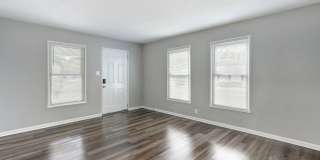 Large 3BR/2BA East Savannah House For Rent Large 3BR/2BA East Savannah House For Rent Gallery 1