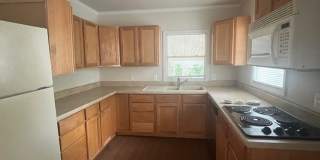 3220 Beech Gallery 7