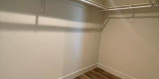 Tahoe Park 2 Bedroom Near UC Davis Med Center Gallery 21
