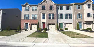 This amazing, immaculate 3bd 2/2bth garage townhome is ready to move in! Gallery 1