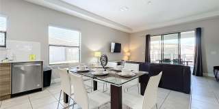 185 BROOKES PLACE Gallery 6