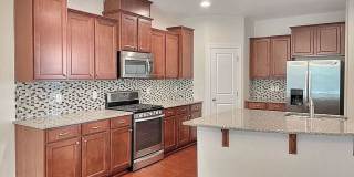 Room in 3 Bedroom Home at Pecan Ridge Dr Gallery 34