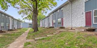 Summer Special! Updated 3BR Townhome with Basement + $250 Off First Month’s Rent Gallery 20