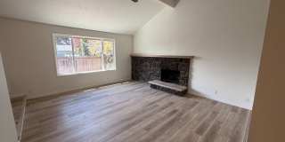 2423 Benson Lane Gallery 1