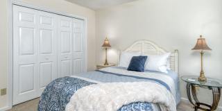 Peaceful Pond-Front Retreat | Family-Friendly 3BR Furnished Home Gallery 22