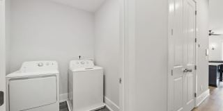 119 Acklen Park Dr #204 Nashville, TN 37203 Gallery 18