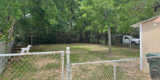 2104 W Robbins St Gallery 6