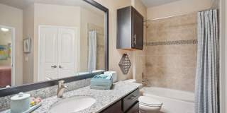 Platinum Shavano Oaks Gallery 28