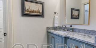 310 N. 11th Street Gallery 17