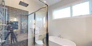 Modern Dilworth Townhome | 3BR/3.5BA | Private Rooftop Terrace | EV Charging | Walkable Location Gallery 24
