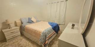 1011 TROPICAL Avenue NW Gallery 30