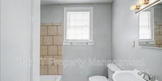 633 West 35th Street Gallery 15