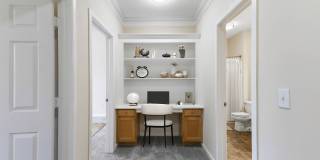 Lakeside at Town Center Apartments Gallery 19