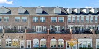 562 MARINA LANDING Lane Gallery 1