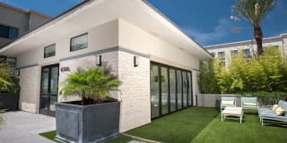 The Lincoln Scottsdale Gallery 54