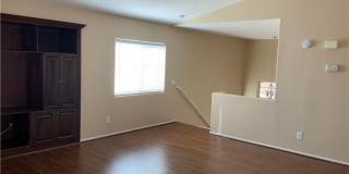 CHARMING SPLIT LEVEL HOME. FEATURING OPEN FAMILY ROOM Gallery 37