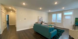 The Bungalows on the Lake - The View Gallery 94