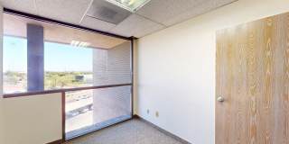 515 W Buckeye Road Gallery 35