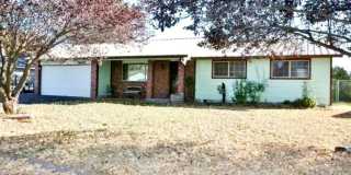 3 Bedroom 1.5 Bath Single Family Home Gallery 1