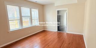 4453 North Hamlin Gallery 6