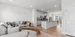 10893 DRUMMOND Place Gallery 7