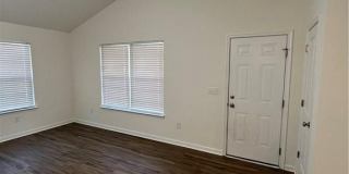 369 Carawan Lane Gallery 1