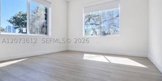 2855 Royal Palm Ave Gallery 8