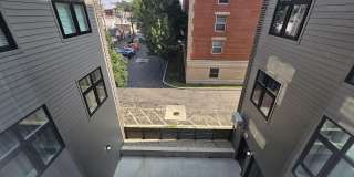 2807 S Halsted Street Gallery 9