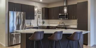 Yacht Harbor Club Gallery 19