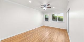 2074 Summit Avenue Gallery 7