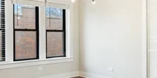 2522 West Superior Street Gallery 7