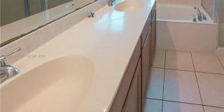 21003 NW 14th Place 144, Miami Gardens, FL 33169 - 2878 Gallery 21
