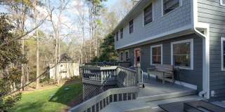 Beautifully renovated large home in CHCCS school district! Available mid-June! Gallery 9