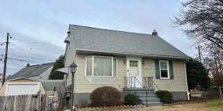 1218 Oakland Terrace Road Gallery 1