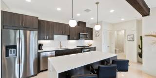 205 The Riv Gallery 18