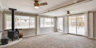 Large 4 bedroom 3bath Home in Colorado Springs Gallery 6