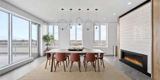 Center & Stone Gallery 6