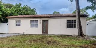Charming Fort Lauderdale Home | Security Deposit Alternative Available! Gallery 1