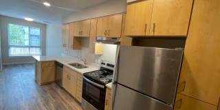 2960 Willamette St. Gallery 10