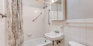 2421 Pillsbury Ave South 2421 Pillsbury Ave South Gallery 4