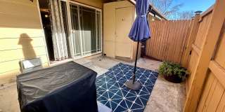 Beautiful two-story townhome in Denver! Low Maintenance! Gallery 13