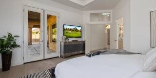 7152 E Night Glow Circle Gallery 90