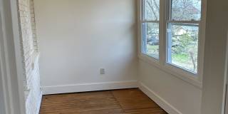 891 Haywood Road Gallery 4