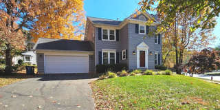 6413 FOUR OAKS Lane Gallery 1