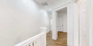 2320 W LEXINGTON Street Gallery 15
