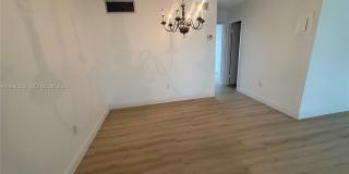 20320 NE 2nd Ave Gallery 10