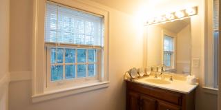 Entire House on 1 Acre of Land! - 8 Bedroom Gallery 41