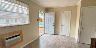 5557 FLORAL Avenue Gallery 17