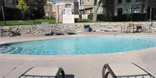 Beautiful Updated Two Story Townhouse In GREAT LOCATION Gallery 36