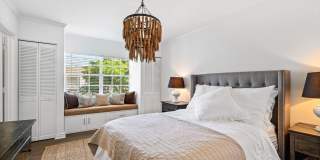 11823 Pebblewood Drive Gallery 23